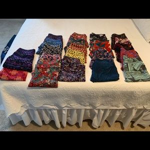 LuLaRoe OS leggings. Open to reasonable offers